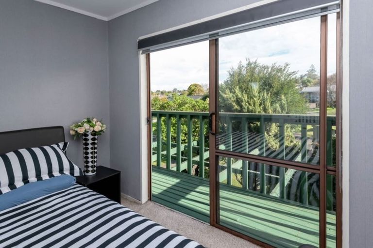 Photo of property in 2/21 Roysfield Lane, Sunnyhills, Auckland, 2010