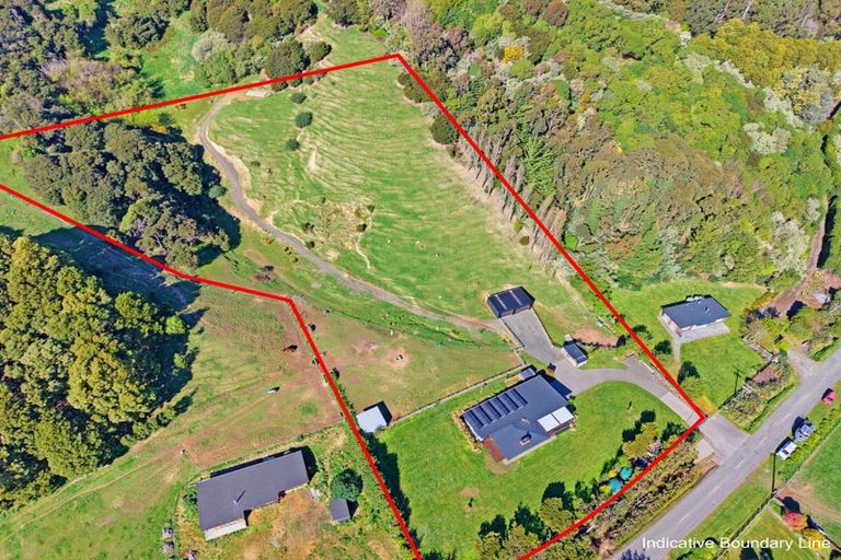 Photo of property in 54 Pawsons Valley Road, Duvauchelle, 7581