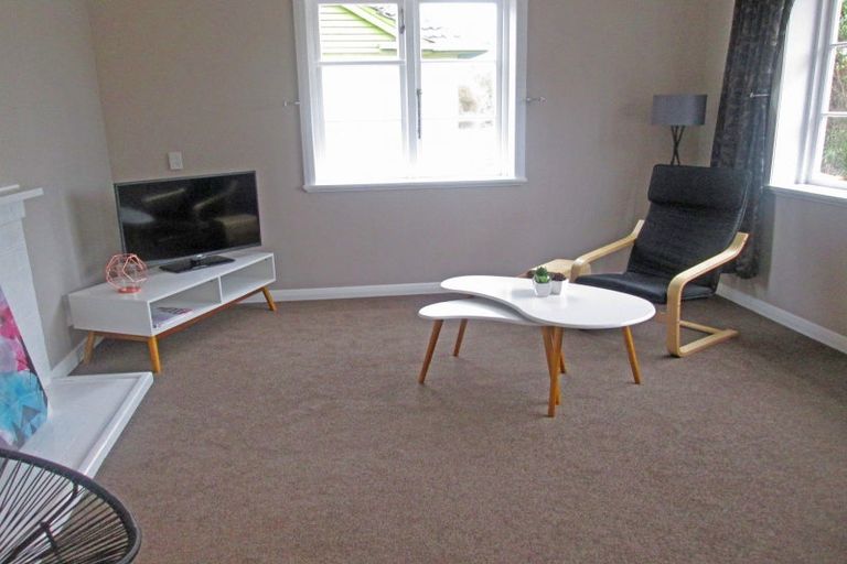 Photo of property in 51 Savage Crescent, West End, Palmerston North, 4412