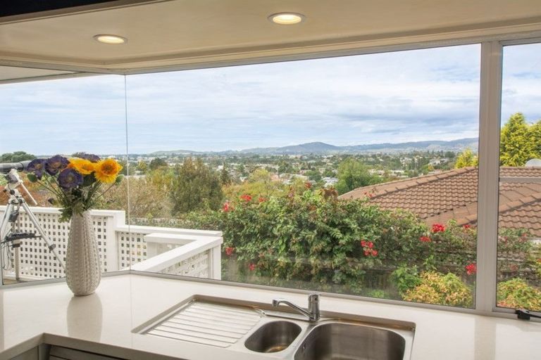 Photo of property in 18 Brookfield Terrace, Brookfield, Tauranga, 3110