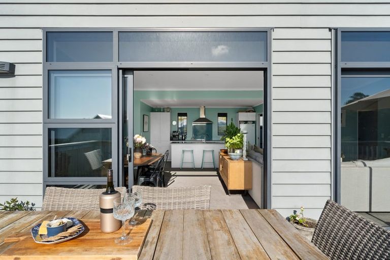 Photo of property in 7 Tama Road, Riversdale Beach, Masterton, 5872