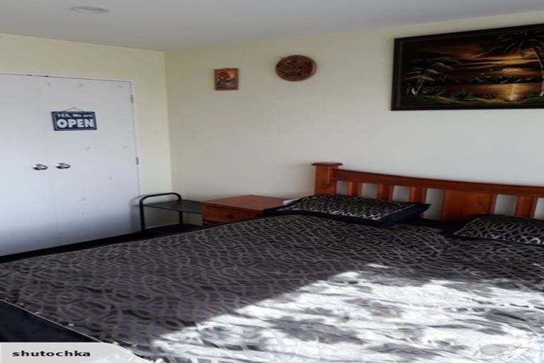 Photo of property in 1/491 Whangaparaoa Road, Stanmore Bay, Whangaparaoa, 0932