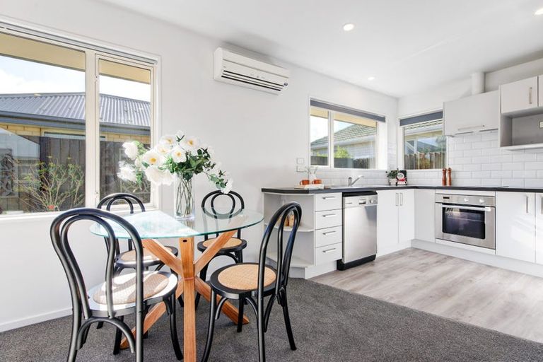 Photo of property in 7b Bentley Street, Russley, Christchurch, 8042