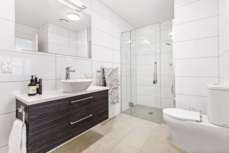 Photo of property in 74 Panorama Heights, Orewa, 0931