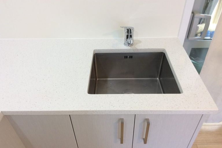 Photo of property in 17 Sapphire Place, Bayview, Auckland, 0629