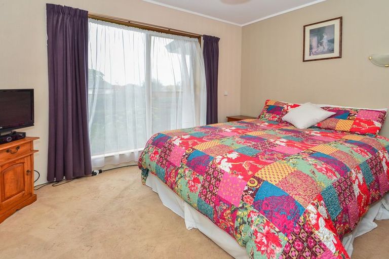 Photo of property in 9 Cooper Street, Pukekohe, 2120