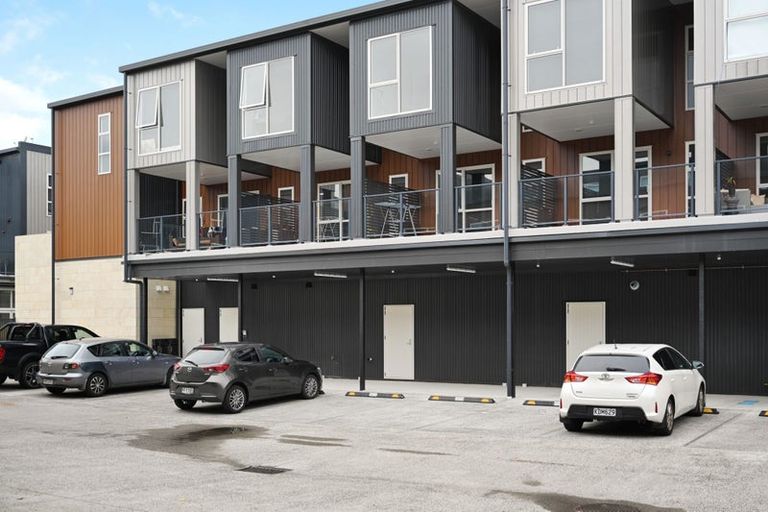 Photo of property in 122/126 Commerce Street, Frankton, Hamilton, 3204