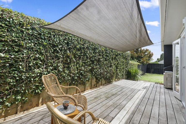 Photo of property in 1/50 Muir Avenue, Mangere Bridge, Auckland, 2022