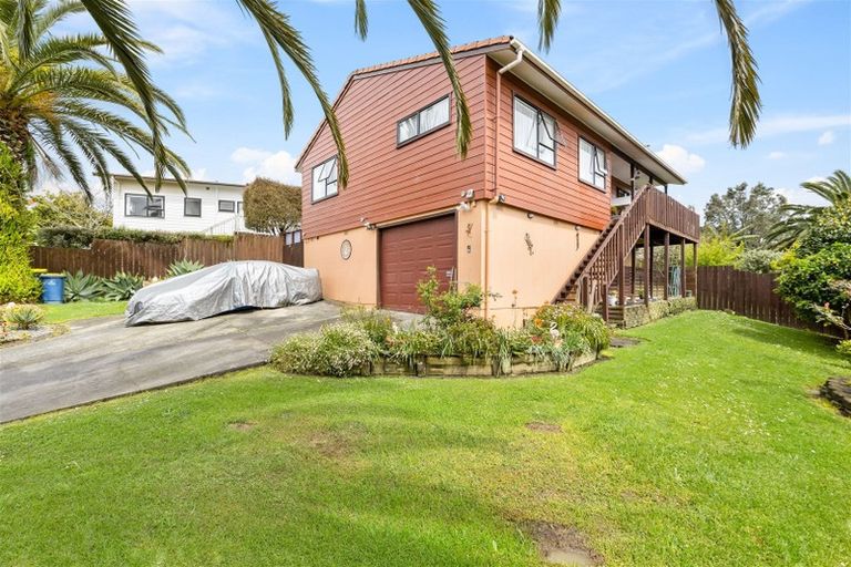 Photo of property in 9 Clearview Heights, Ranui, Auckland, 0612