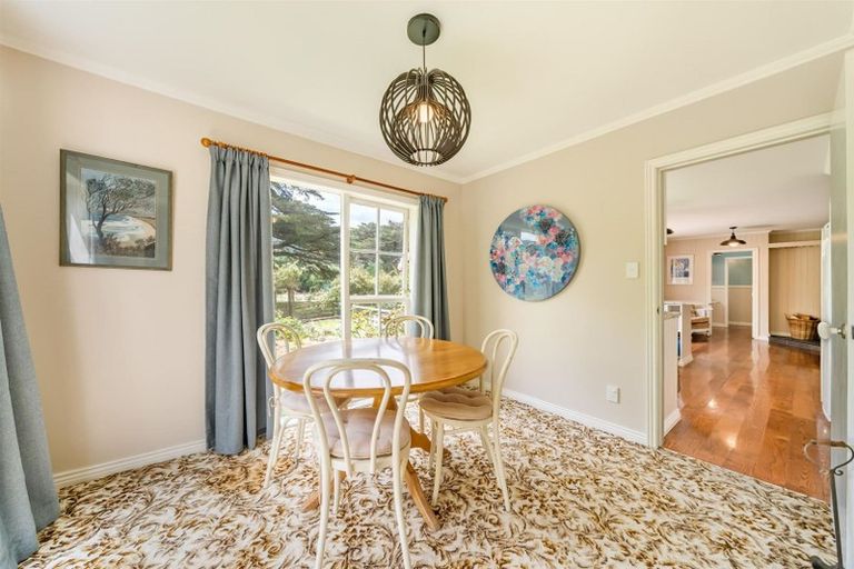 Photo of property in 32 Crowther Road, Wainuiomata, 5373