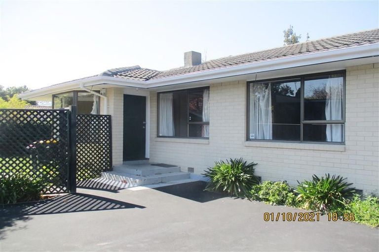 Photo of property in 2/18 Cashmere Road, Cashmere, Christchurch, 8022