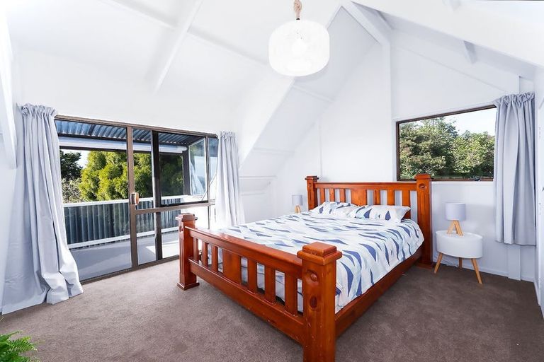 Photo of property in 96 Te Haumi Drive, Paihia, 0200