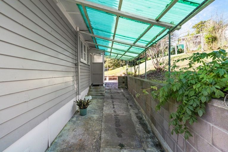 Photo of property in 12 Willow Place, Horahora, Whangarei, 0110