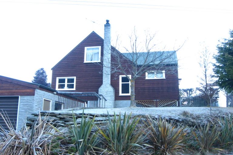 Photo of property in 42 Norfolk Street, Arrowtown, 9302