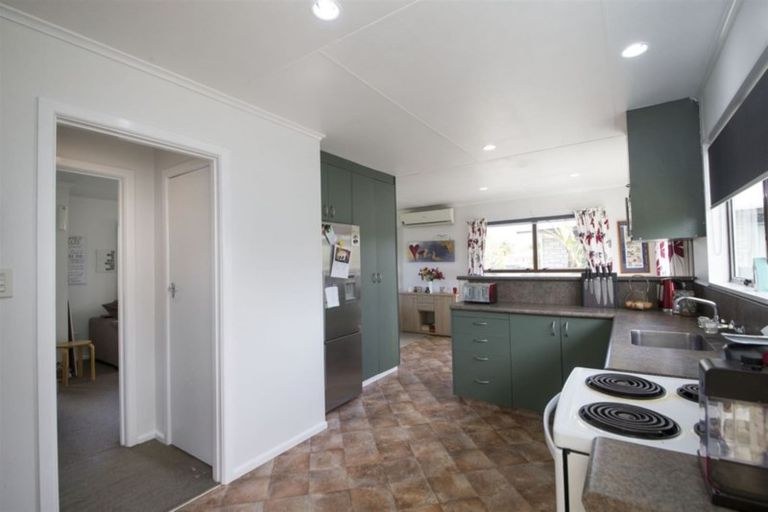 Photo of property in 24 Ranfurly Street, Tamatea, Napier, 4112