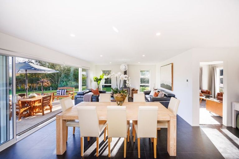 Photo of property in 849a Makerua Road, Tokomaru, Palmerston North, 4474