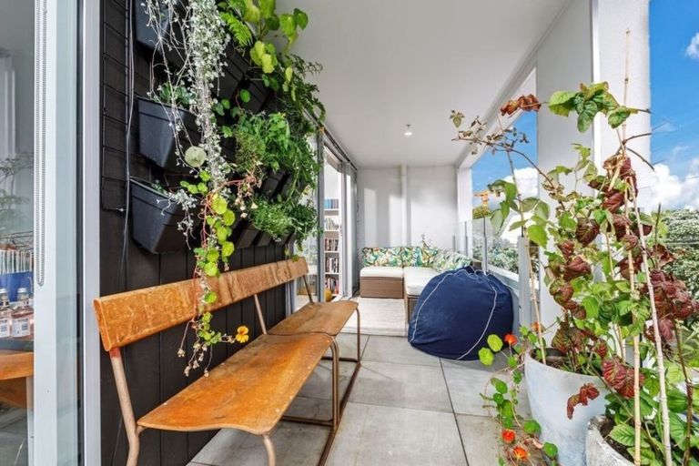 Photo of property in 201/25 Bute Road, Browns Bay, Auckland, 0630