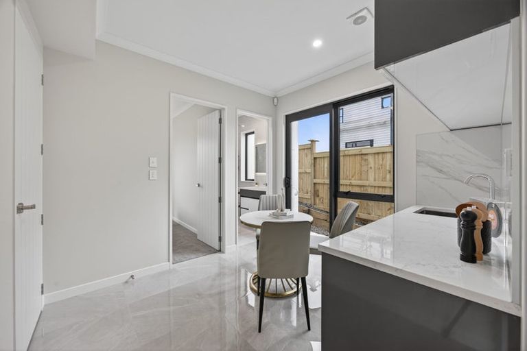 Photo of property in 2 Ballyalton Crescent, Flat Bush, 2019