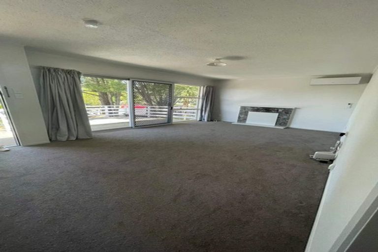 Photo of property in 26 Jillian Drive, Ranui, Auckland, 0612