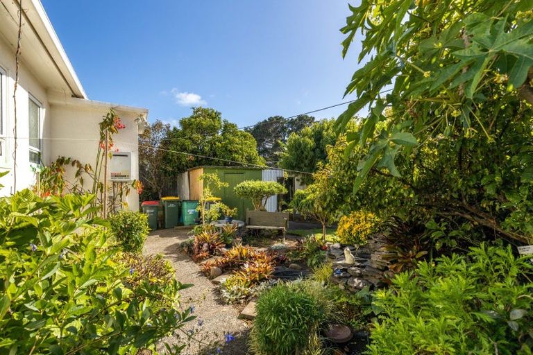 Photo of property in 31 Wrantage Street, Westown, New Plymouth, 4310