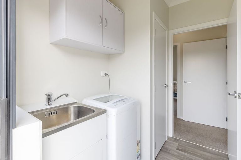 Photo of property in 71 John Norrie Place, Motuoapa, 3382