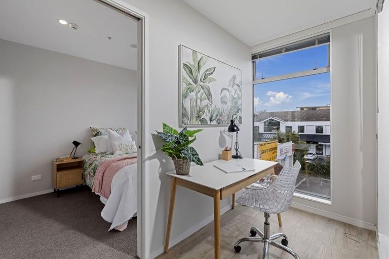 Photo of property in Norfolk Apartments, 201/19 Bute Road, Browns Bay, Auckland, 0630