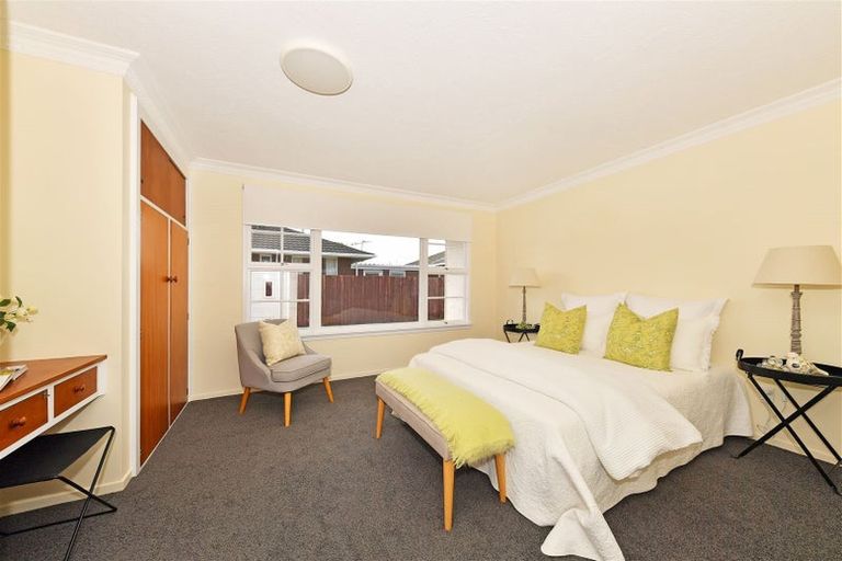 Photo of property in 1/222 Waimairi Road, Ilam, Christchurch, 8041