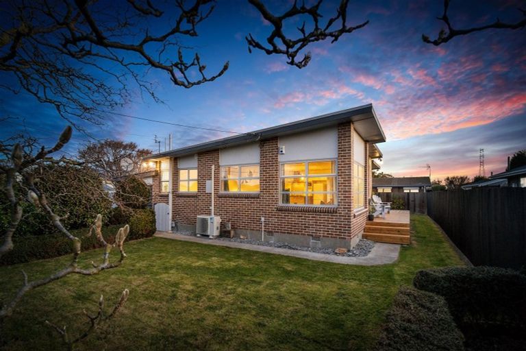 Photo of property in 1/42 Seymour Street, Hornby, Christchurch, 8042