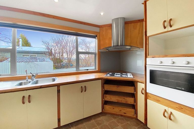 Photo of property in 20 Godley Street, Twizel, 7901