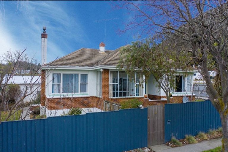 Photo of property in 10 Kelso Street, Roxburgh, 9500