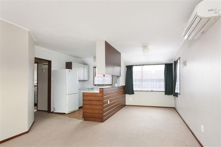 Photo of property in 40a Bay View Road, South Dunedin, Dunedin, 9012
