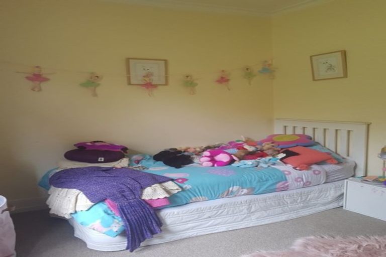 Photo of property in 3 Stone Street, Kenmure, Dunedin, 9011