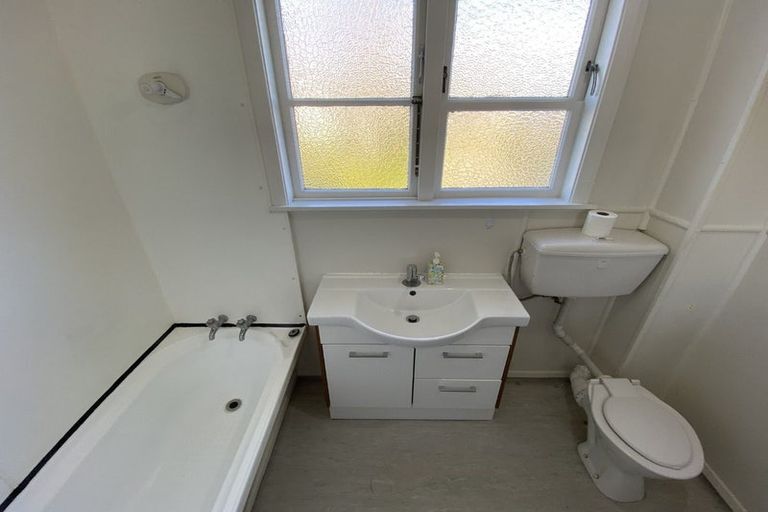 Photo of property in 22a Attlee Crescent, Bryndwr, Christchurch, 8053