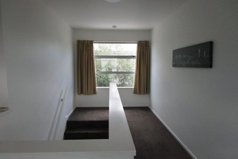 Photo of property in 31 Elizabeth Street, Riccarton, Christchurch, 8041