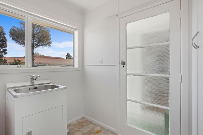 Photo of property in 28 Kowhai Street, Tuakau, 2121