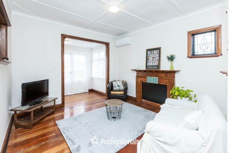 Photo of property in 32 Exchange Street, Ebdentown, Upper Hutt, 5018