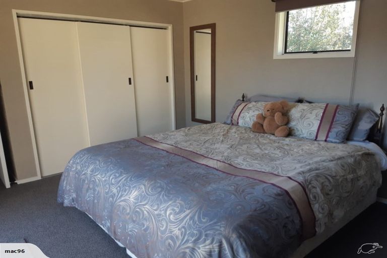 Photo of property in 31 Gilmour Place, Taradale, Napier, 4112