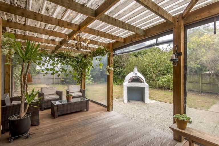 Photo of property in 10 Flesher Avenue, Richmond, Christchurch, 8013