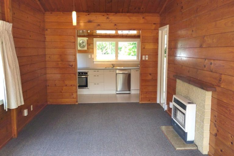 Photo of property in 2/54 Akatarawa Road, Brown Owl, Upper Hutt, 5018