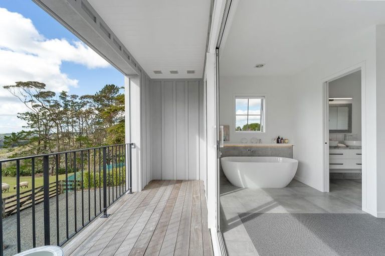 Photo of property in 201 Takatu Road, Tawharanui Peninsula, Warkworth, 0986