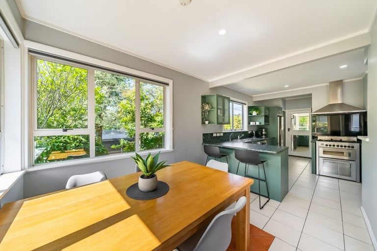 Photo of property in 9 Golders Road, Elderslea, Upper Hutt, 5018