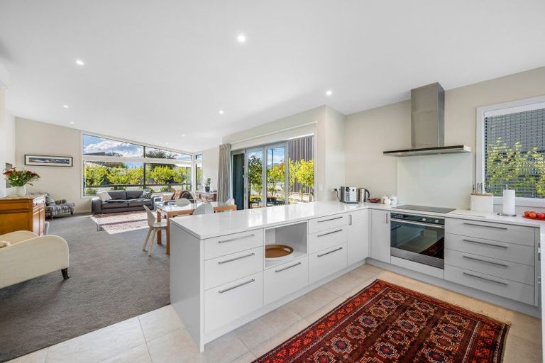 Photo of property in 126 Warren Street, Wanaka, 9305