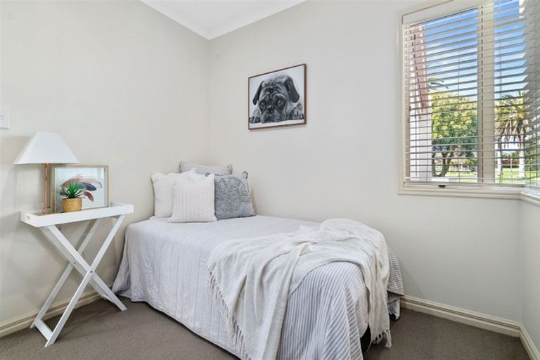 Photo of property in 51 Gravatt Road, Papamoa Beach, Papamoa, 3118