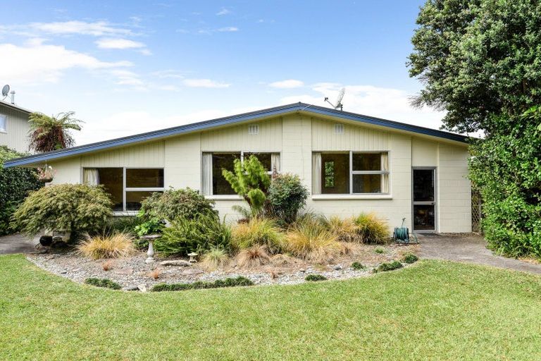 Photo of property in 15 Bernard Street, Chedworth, Hamilton, 3210