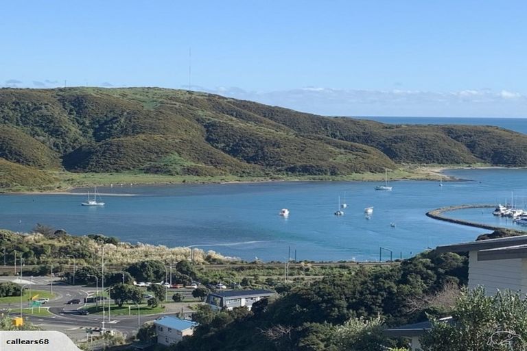 Photo of property in 14b Kahu Road, Paremata, Porirua, 5024