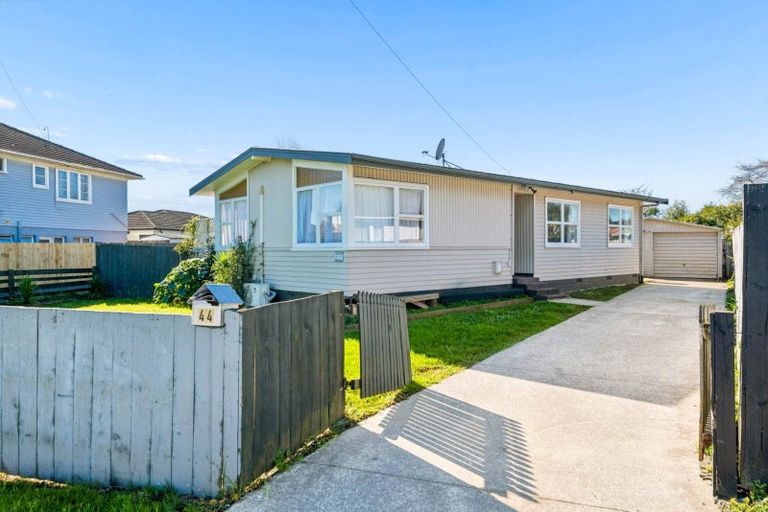 Photo of property in 44 Kelvin Road, Papakura, 2110