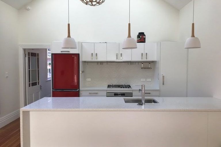 Photo of property in 37 Honiana Te Puni Street, Aro Valley, Wellington, 6021