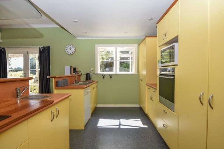 Photo of property in 45 Moroa Road, Tauwharenikau, 5771