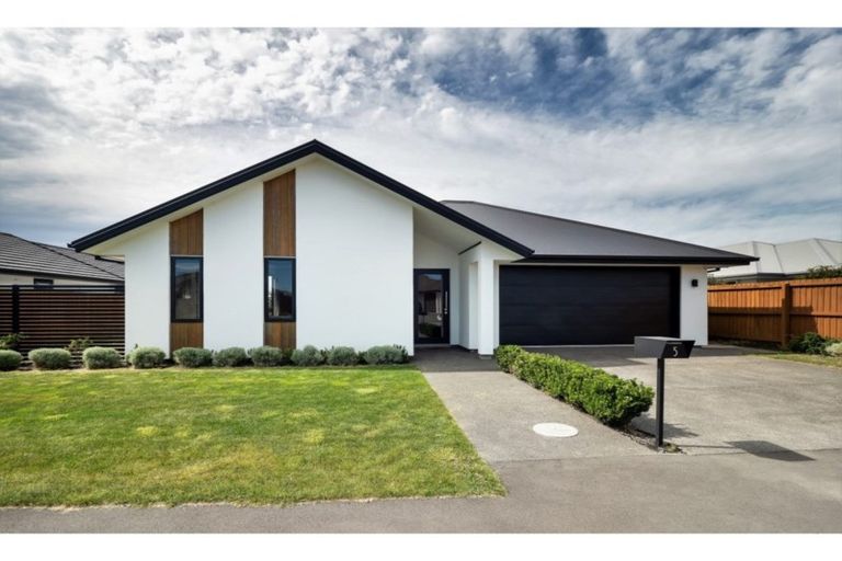 Photo of property in 5 Echelon Drive, Wigram, Christchurch, 8042