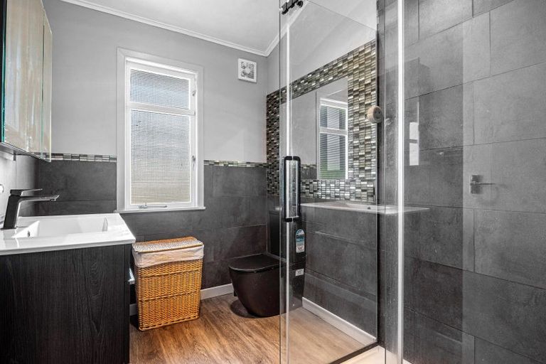 Photo of property in 19 Coulter Road, Owhata, Rotorua, 3010